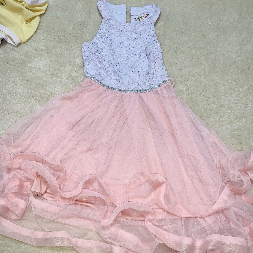 Pretty dress